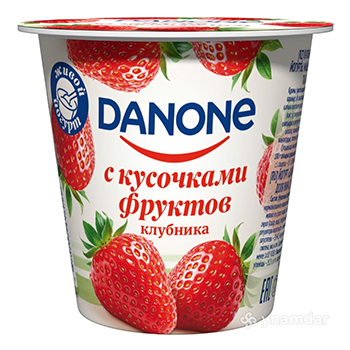 Danone Yoghurt Strawberry 2.5%